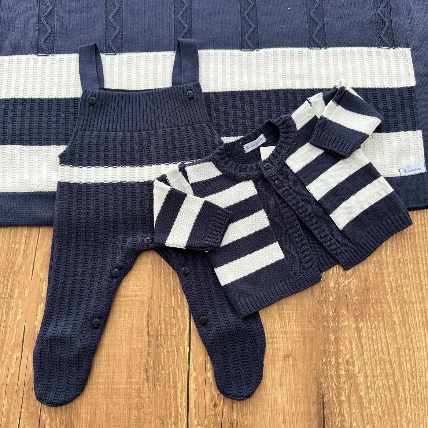 Kit Saída Maternidade Personalizável Completa Azul Marinho + Branco | Personalize Com o Nome do Seu Príncipe - foto 2